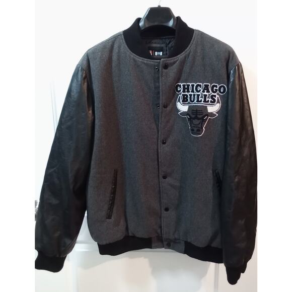 Chicago Bulls Varsity Letter Man Jacket XL - Picture 1 of 4